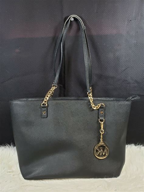 michael kors av 1405|Authentic Michael Kors shoulder handbag Model AV.